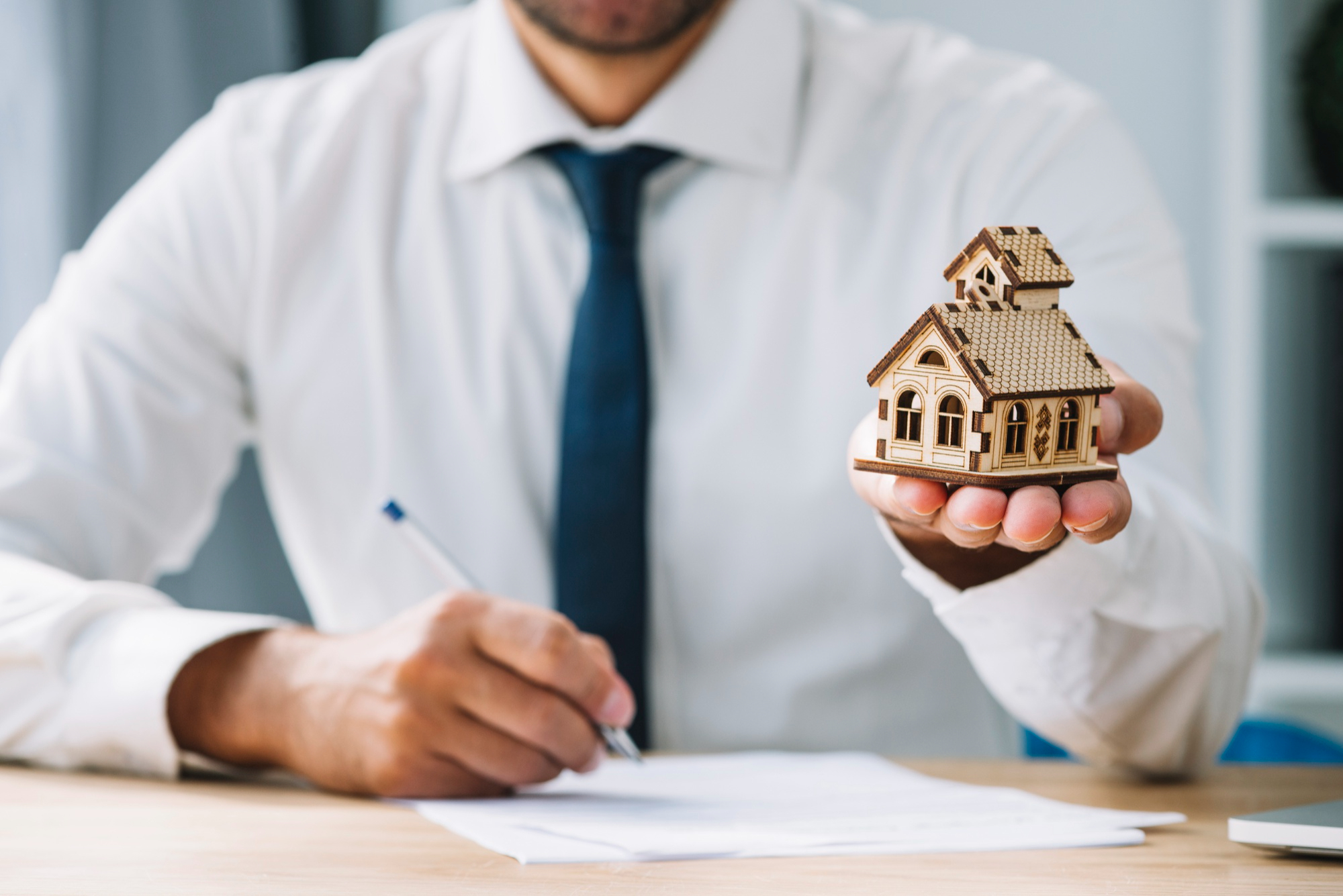 How to Build a Profitable Buy-to-Let Portfolio in London